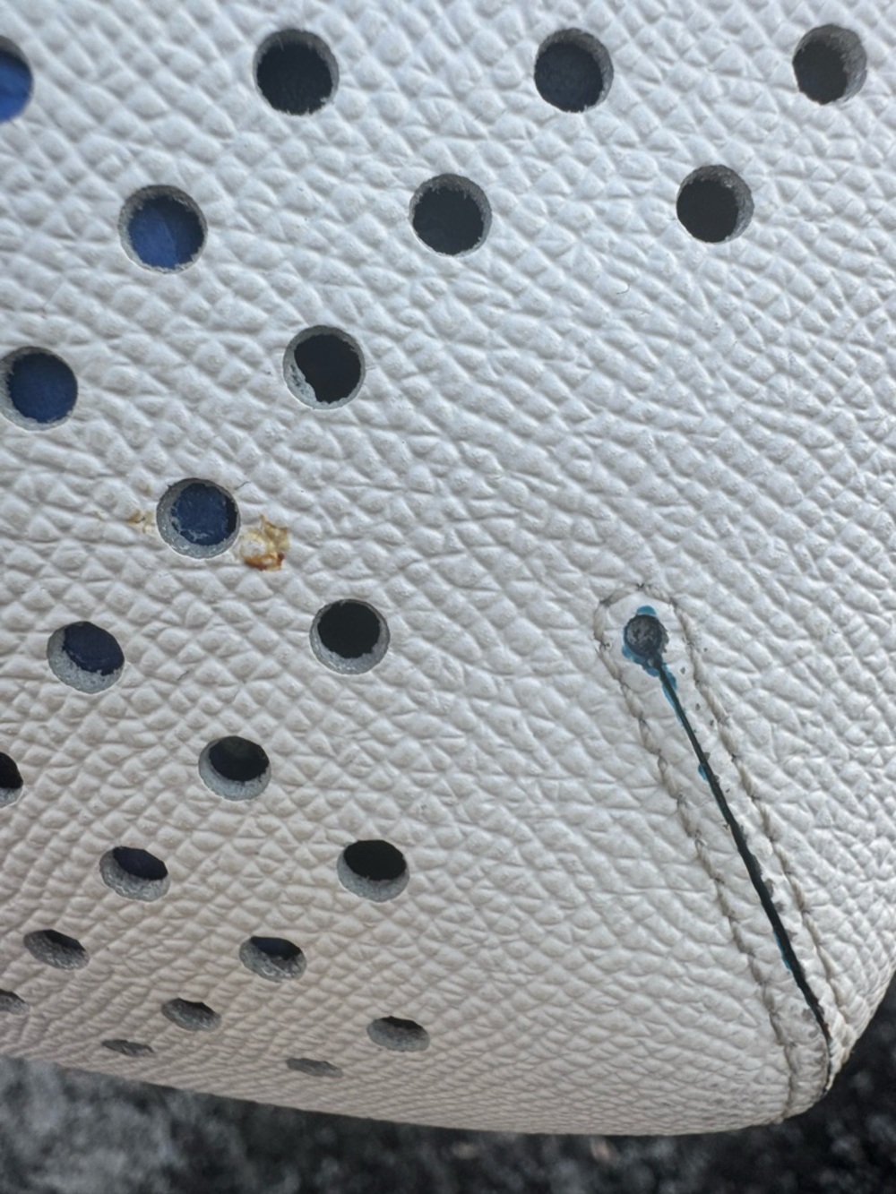 Coach Sample Perforated Leather Dome Satchel White Blue Trim Crossbody Bag - Picture 17 of 17